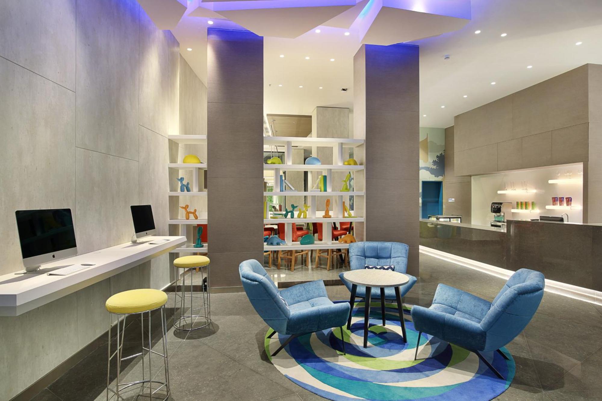 Holiday Inn Express Jakarta Wahid Hasyim By Ihg Exteriör bild