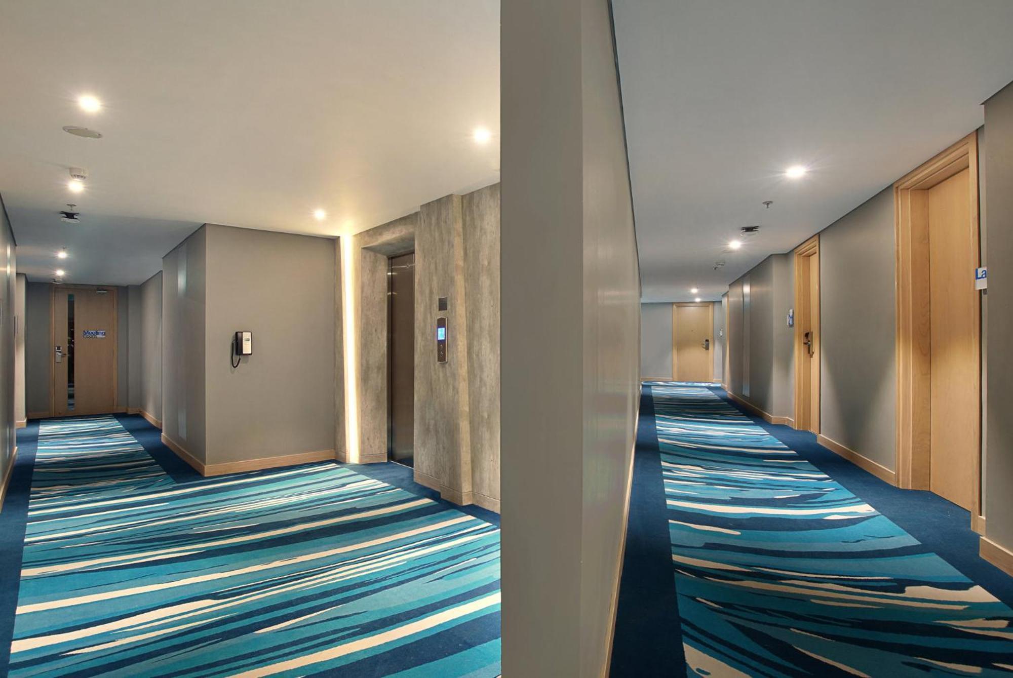 Holiday Inn Express Jakarta Wahid Hasyim By Ihg Exteriör bild