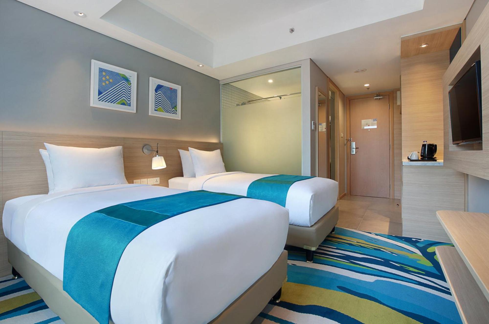 Holiday Inn Express Jakarta Wahid Hasyim By Ihg Exteriör bild
